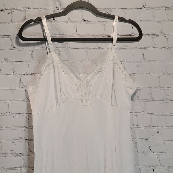 Shadow line white lace trim full slip size 38 - Picture 2 of 8